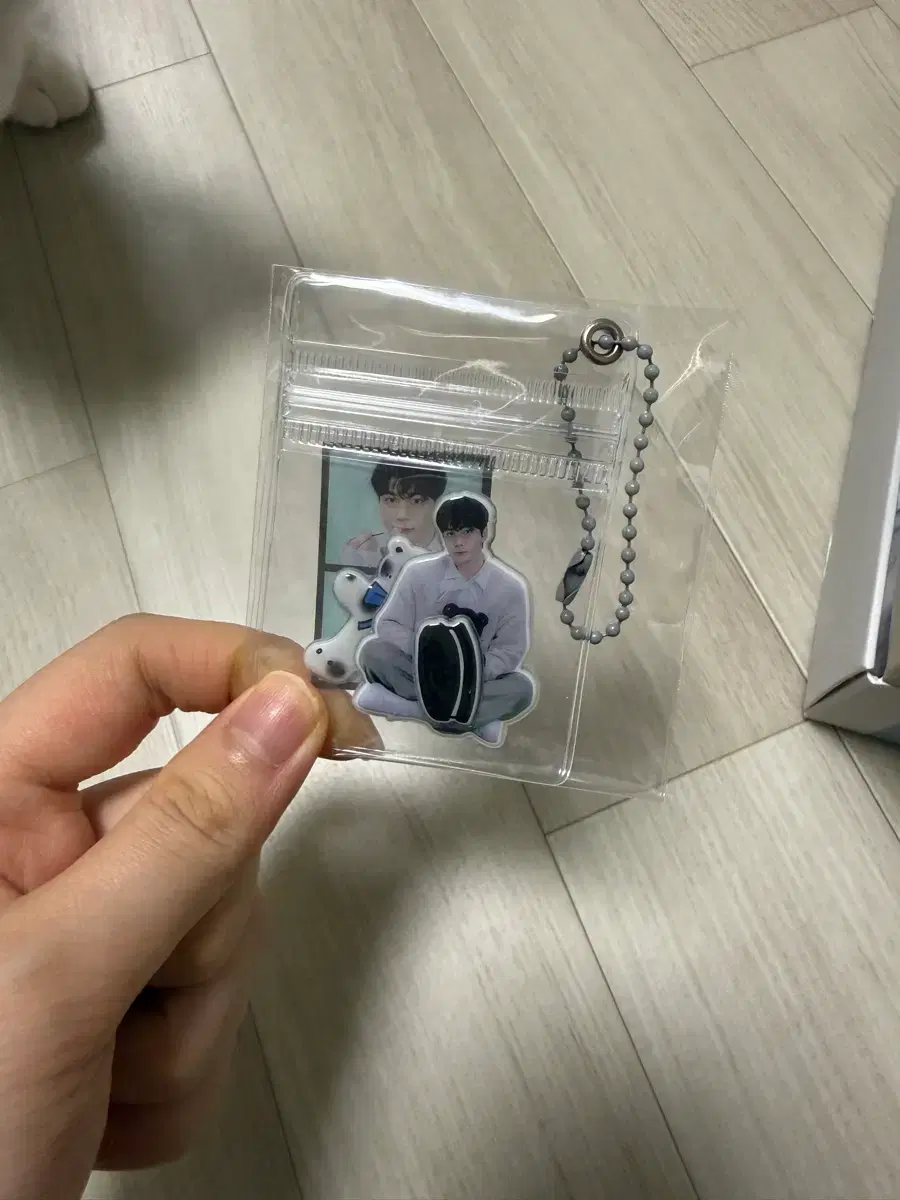 thumbnail-1